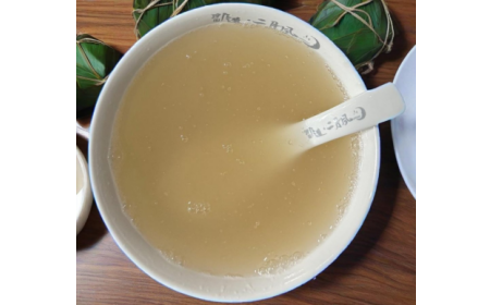 艾葉清，葛根潤：古法野生葛根粉的現(xiàn)代端午儀式感