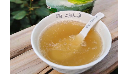 春日出游，保溫杯里面放什么最好，二月風(fēng)有機(jī)野生葛根粉陪你潤(rùn)養(yǎng)全程